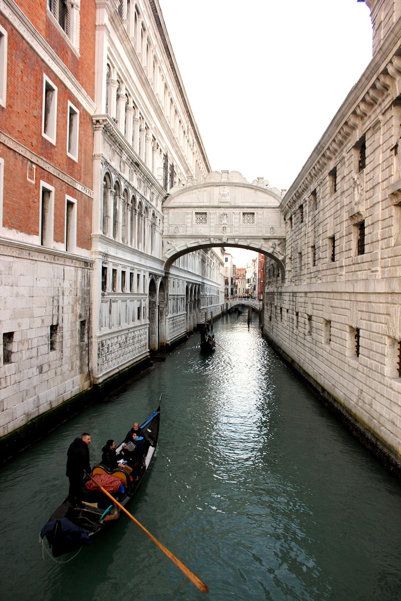 Venise : tout savoir sur le pont des Soupirs